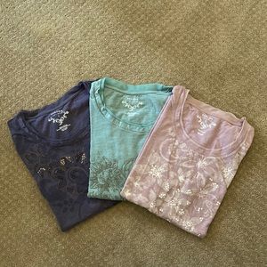 A set of 3 Sonoma Floral T shirts Size L